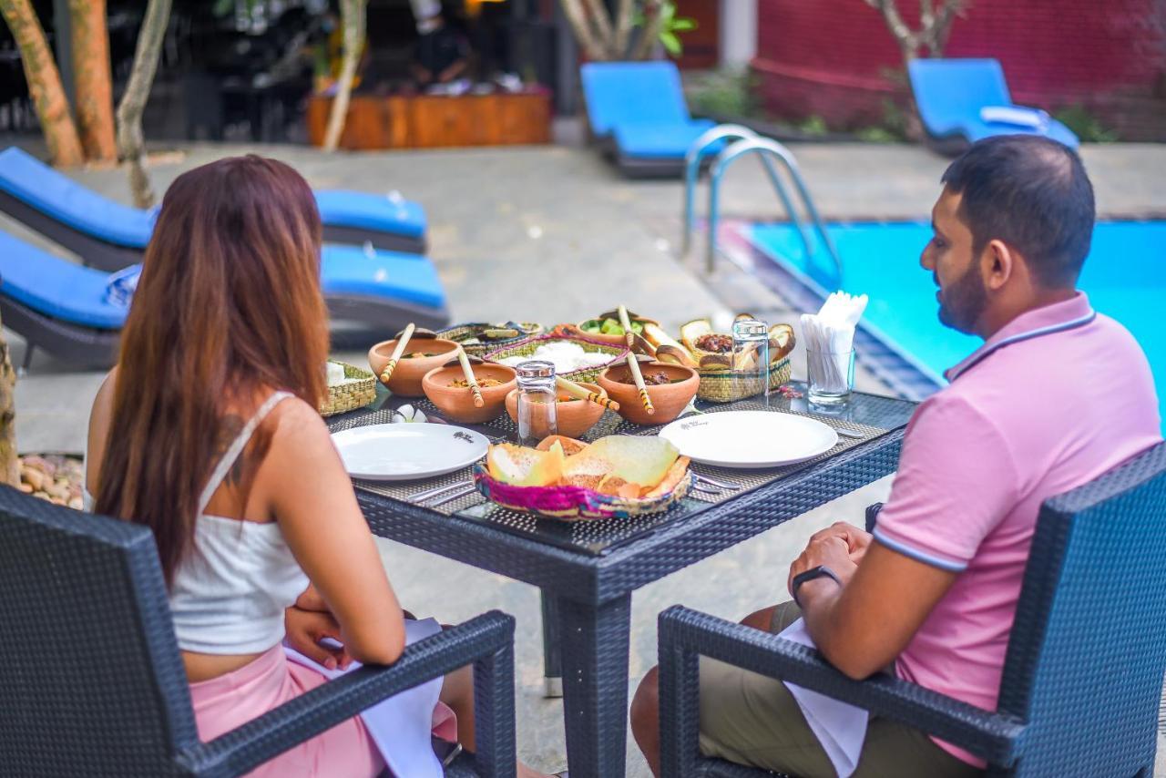 Mahanuge Hotel Polonnaruwa Eksteriør bilde